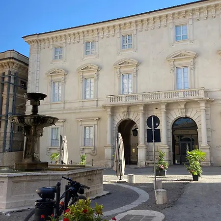 Palazzo Pica Alfieri Centro Storico L'Aquila
