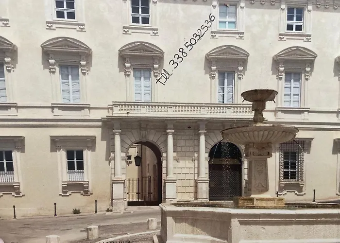 Palazzo Pica Alfieri Centro Storico